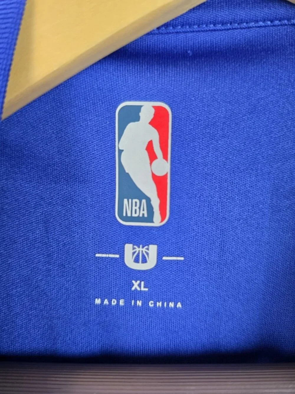 Golden State Warriors NBA Shirt Men's Size XL Blue Short Sleeve Stephen Curry 30